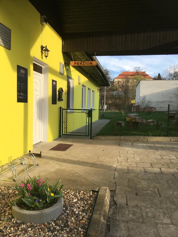 Penzion Krasny Dvur Bagian luar foto
