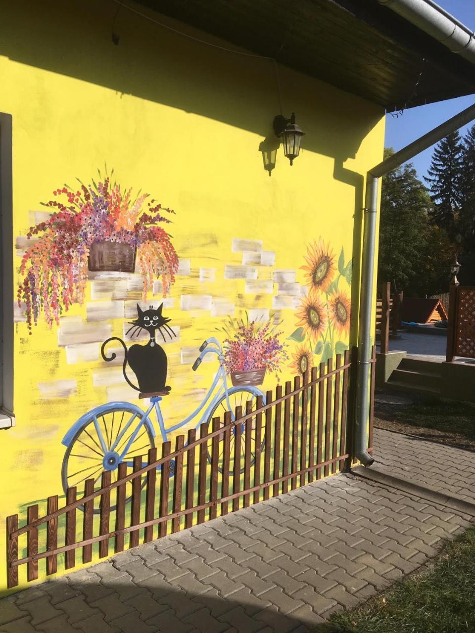 Penzion Krasny Dvur Bagian luar foto